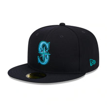 Load image into Gallery viewer, Seattle Mariners New Era MLB 9FIFTY 950 Snapback Cap Hat Navy Crown/Visor Sky Blue/Teal Logo Father&#39;s Day 2023 Side Patch Sky Blue UV
