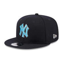 Load image into Gallery viewer, New York Yankees New Era MLB 9FIFTY 950 Snapback Cap Hat Navy Crown/Visor Sky Blue/White Logo Father&#39;s Day 2023 Side Patch Sky Blue UV
