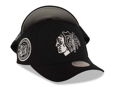 Chicago Blackhawks Mitchell & Ness NHL Adjustable Panda Pro Cap Hat Black Crown/Visor Black/White Logo 75th Anniversary Side Patch