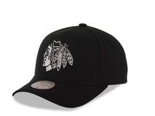 Load image into Gallery viewer, Chicago Blackhawks Mitchell &amp; Ness NHL Adjustable Panda Pro Cap Hat Black Crown/Visor Black/White Logo 75th Anniversary Side Patch
