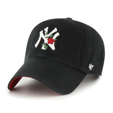 Load image into Gallery viewer, New York Yankees &#39;47 Brand MLB Clean Up Adjustable Cap Hat Black Crown/Visor White with Rose Logo Red UV
