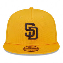 Load image into Gallery viewer, San Diego Padres New Era MLB 59FIFTY 5950 Fitted Cap Hat Yellow Crown/Visor Brown Logo (2024 Spring Training)
