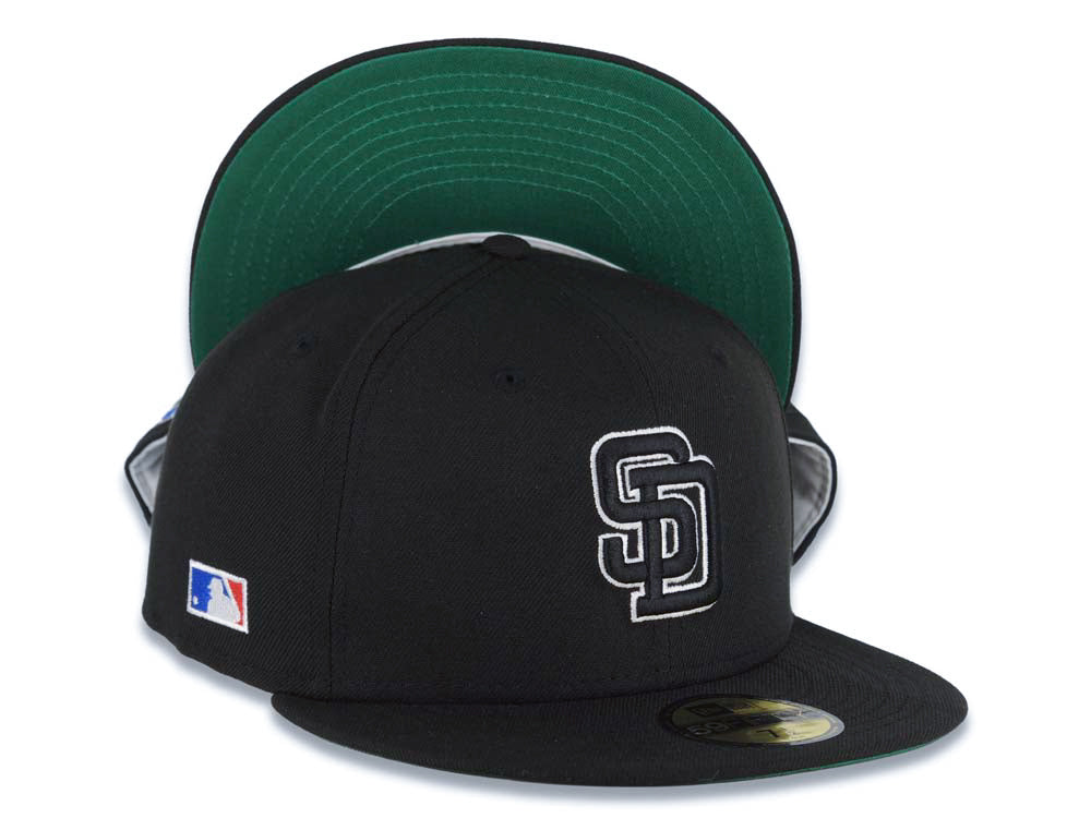 San Diego Padres New Era MLB 59FIFTY 5950 Fitted Cap Hat Black Crown/Visor Black/White Logo Batterman Batty Side Patch Green UV
