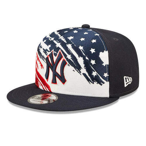 New York Yankees New Era MLB 9FIFTY 950 Snapback Cap Hat White/Navy Crown Navy Visor Navy/Red Logo (2022 4th of July)