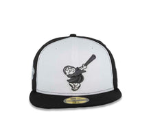 Load image into Gallery viewer, San Diego Padres New Era MLB 59FIFTY 5950 Fitted Cap Hat White/Black Crown Metallic Black Visor Black Swinging Friar Logo 1998 World Series Side Patch
