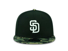 Load image into Gallery viewer, San Diego Padres New Era MLB 9FIFTY 950 Snapback Cap Hat Black Crown Digital Camo Visor White Logo
