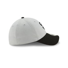 Load image into Gallery viewer, San Diego Padres New Era MLB 39THIRTY 3930 Flexfit Cap Hat Gray Crown Black Visor Black/White Logo

