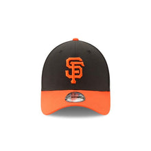 Load image into Gallery viewer, San Francisco Giants New Era MLB 39THIRTY 3930 Flexfit Cap Hat Black Crown Orange Visor Orange Logo
