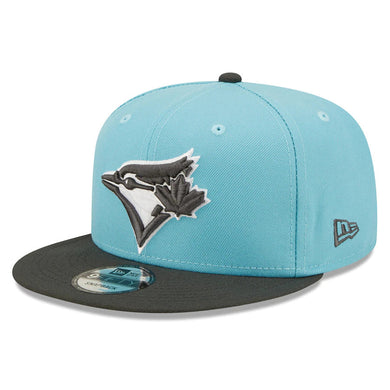 Toronto Blue Jays New Era MLB 9FIFTY 950 Snapback Cap Hat Light Blue Crown Dark Gray Visor Dark Gray/White Logo Gray UV (Color Pack)