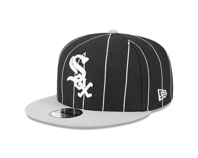 Chicago White Sox New Era MLB 9FIFTY 950 Snapback Cap Hat Black Pinstripe Crown Gray Visor White Logo