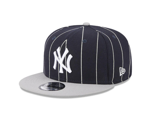New York Yankees New Era MLB 9FIFTY 950 Snapback Cap Hat Navy Pinstripe Crown Gray Visor White Logo