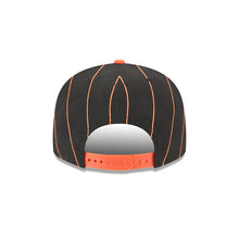 Load image into Gallery viewer, San Francisco Giants New Era MLB 9FIFTY 950 Snapback Cap Hat Black Pinstripe Crown Orange Visor Orange Logo
