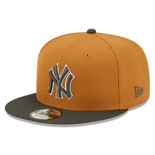 New York Yankees New Era MLB 9FIFTY 950 Snapback Cap Hat Light Brown Crown Dark Gray Visor Gray/White Logo (2-Tone Color Pack)