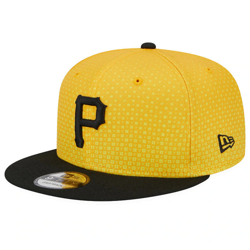Houston Astros New Era MLB 9FIFTY 950 Snapback Cap Hat Yellow Crown Black Visor Black Logo (2023 City Connect)