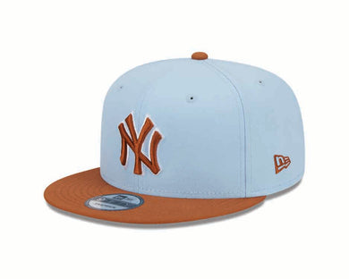 New York Yankees New Era MLB 9FIFTY 950 Snapback Cap Hat Dark Sky Blue Crown Dark Brown Visor Dark Brown/White Logo (2-Tone Color Pack)