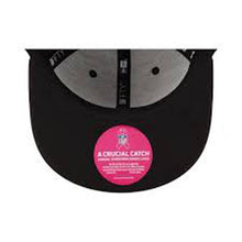 Load image into Gallery viewer, Oakland Raiders New Era NFL 59FIFTY 5950 Fitted Cap Hat Black Crown/Visor Team Color/Pink Logo (Breast Cancer Awareness)
