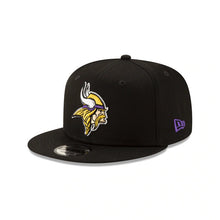 Load image into Gallery viewer, Minnesota Vikings New Era NFL 9FIFTY 950 Snapback Cap Hat Black Crown/Visor Team Color Logo 
