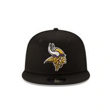 Load image into Gallery viewer, Minnesota Vikings New Era NFL 9FIFTY 950 Snapback Cap Hat Black Crown/Visor Team Color Logo 
