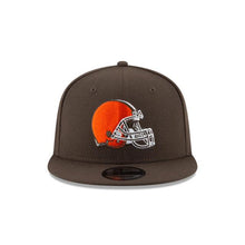 Load image into Gallery viewer, Cleveland Browns New Era NFL 9Fifty 950 Snapback Cap Hat Brown Crown/Visor Team Color Logo
