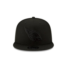Load image into Gallery viewer, Arizona Cardinals New Era NFL 9FIFTY 950 Snapback Cap Hat Black Crown/Visor Black Logo 
