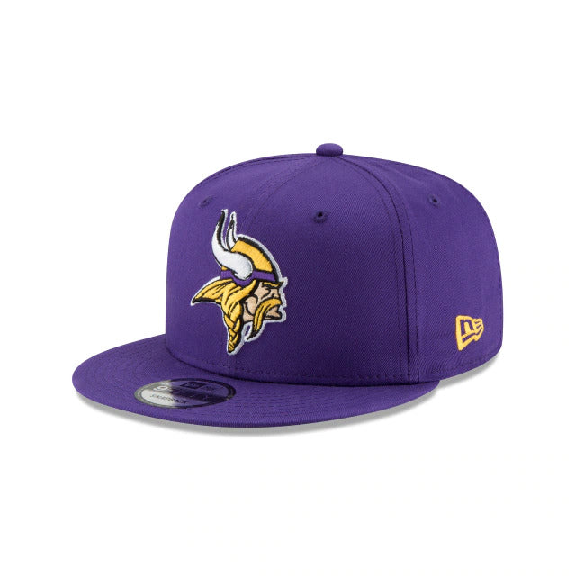 Minnesota Vikings New Era NFL 9FIFTY 950 Snapback Cap Hat Purple Crown/Visor Team Color Logo 