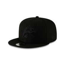 Load image into Gallery viewer, Detroit Lions New Era NFL 9FIFTY 950 Snapback Cap Hat Black Crown/Visor Black Logo 
