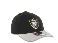 Load image into Gallery viewer, Oakland Raiders New Era NFL 39THIRTY 3930 Flexfit Cap Hat Black Crown Gray Visor Fused Metallic Applique Team Color Logo (2015 Draft)
