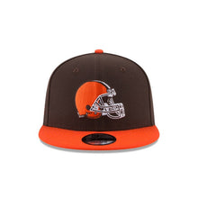 Load image into Gallery viewer, Cleveland Browns New Era NFL 9FIFTY 950 Snapback Cap Hat Brown Crown Orange Visor Team Color Logo 
