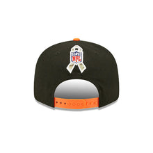 Load image into Gallery viewer, Denver Broncos New Era NFL 9FIFTY 950 Snapback Cap Hat Black Crown Orange Visor Camo Logo America Flag Side Patch (2022 Salute To Service)
