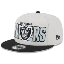 Load image into Gallery viewer, Las Vegas Raiders New Era 9FIFTY 950 Snapback Cap Hat Stone Crown Black Visor Team Color Logo (2023 Draft On Stage)
