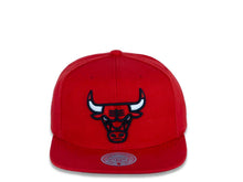 Load image into Gallery viewer, Chicago Bulls Mitchell &amp; Ness NBA Snapback Cap Hat Red Crown/Visor Team Color Logo
