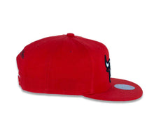 Load image into Gallery viewer, Chicago Bulls Mitchell &amp; Ness NBA Snapback Cap Hat Red Crown/Visor Team Color Logo
