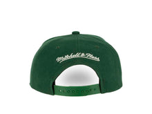 Load image into Gallery viewer, Seattle Supersonics Mitchell &amp; Ness NBA Snapback Cap Hat Green Crown/Visor Team Color HWC Logo
