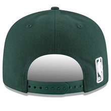 Load image into Gallery viewer, Milwaukee Bucks New Era NBA 9FIFTY 950 Snapback Cap Hat Green Crown/Visor Team Color Logo
