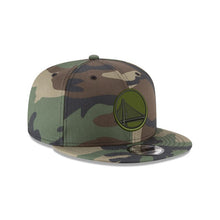 Load image into Gallery viewer, Golden State Warriors New Era NBA 9FIFTY 950 Snapback Cap Hat Camo Crown/Visor Black/Green Logo
