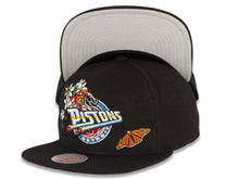 Load image into Gallery viewer, Detroit Pistons Mitchell &amp; Ness NBA Snapback Black Crown/Visor Deafult Logo with Flowers/Butterfly Gray UV (State Flower)
