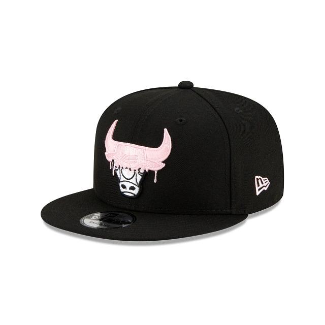 Chicago Bulls New Era NBA 9Fifty 950 Snapback Cap Hat Black Crown/Visor White/Pink Logo Pink UV (Team Drip)