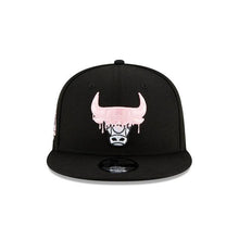 Load image into Gallery viewer, Chicago Bulls New Era NBA 9Fifty 950 Snapback Cap Hat Black Crown/Visor White/Pink Logo Pink UV (Team Drip)
