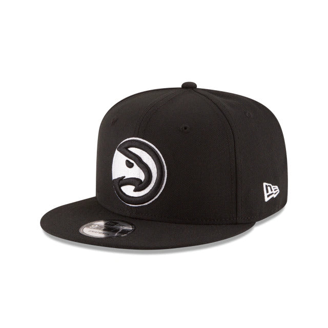 Atlanta Hawks New Era NBA 9FIFTY 950 Snapback Cap Hat Black Crown/Visor Black/White Logo 