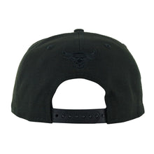 Load image into Gallery viewer, Chicago Bulls New Era NBA 9FIFTY 950 Snapback Cap Hat Black Crown/Visor White With Flames Logo Sky Blur UV (Team Fire)
