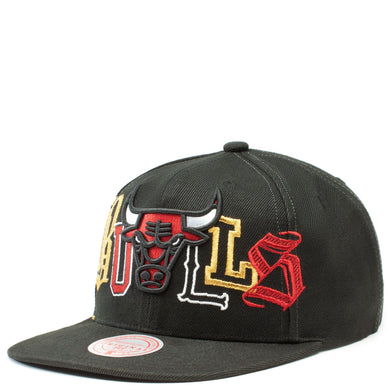 Chicago Bulls Mitchell & Ness NBA Snapback Cap Hat Black Crown/Visor Red/White/Metallic Gold Logo (Hype Type)
