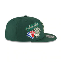 Load image into Gallery viewer, Milwaukee Bucks New Era NBA 9FIFTY 950 Snapback Back Half Cap Hat Green Crown/Visor Team Color Logo
