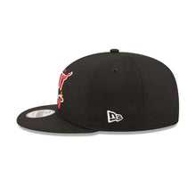 Load image into Gallery viewer, Miami Heat New Era NBA 9FIFTY 950 Snapback Cap Hat Black Crown/Visor Team Color Logo with State Map (Logo State)
