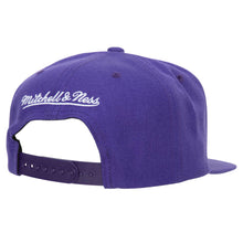 Load image into Gallery viewer, Los Angeles Lakers Mitchell &amp; Ness NBA Snapback Cap Hat Purple Crown/Visor Team Color Logo Dark Gray UV
