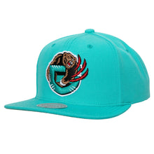 Load image into Gallery viewer, Vancouver Grizzlies Mitchell &amp; Ness NBA Snapback Cap Hat Teal Crown/Visor Team Color Logo Green UV
