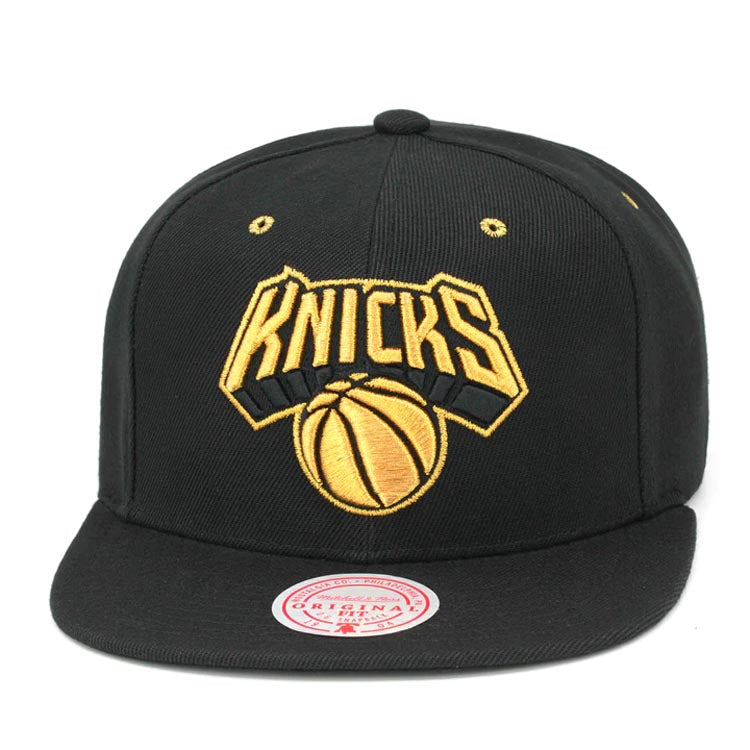 New York Knicks Mitchell & Ness NBA Snapback Cap Hat Black Crown/Visor Metallic Gold/Black Logo (Fools Gold)