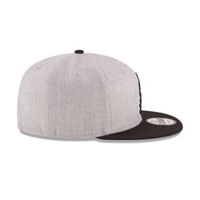 Load image into Gallery viewer, San Antonio Spurs New Era NBA 9FIFTY 950 Snapback Cap Hat Gray Crown Black Visor Team Color Logo 
