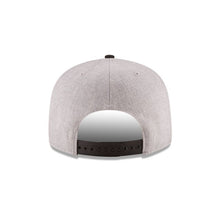 Load image into Gallery viewer, San Antonio Spurs New Era NBA 9FIFTY 950 Snapback Cap Hat Gray Crown Black Visor Team Color Logo 

