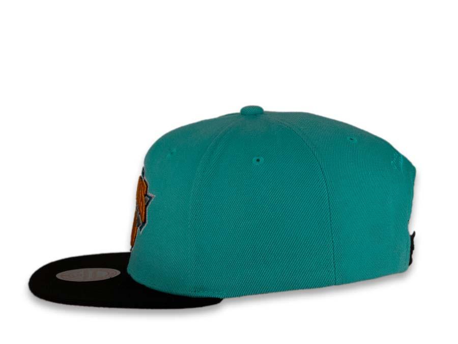 New York Knicks Mitchell & Ness Snapback Blue Crown Black Visor