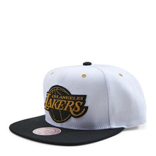 Load image into Gallery viewer, Los Angeles Lakers Mitchell &amp; Ness NBA Snapback Cap Hat White Crown Black Visor Metallic Gold/Black Logo (White Gold Pop)
